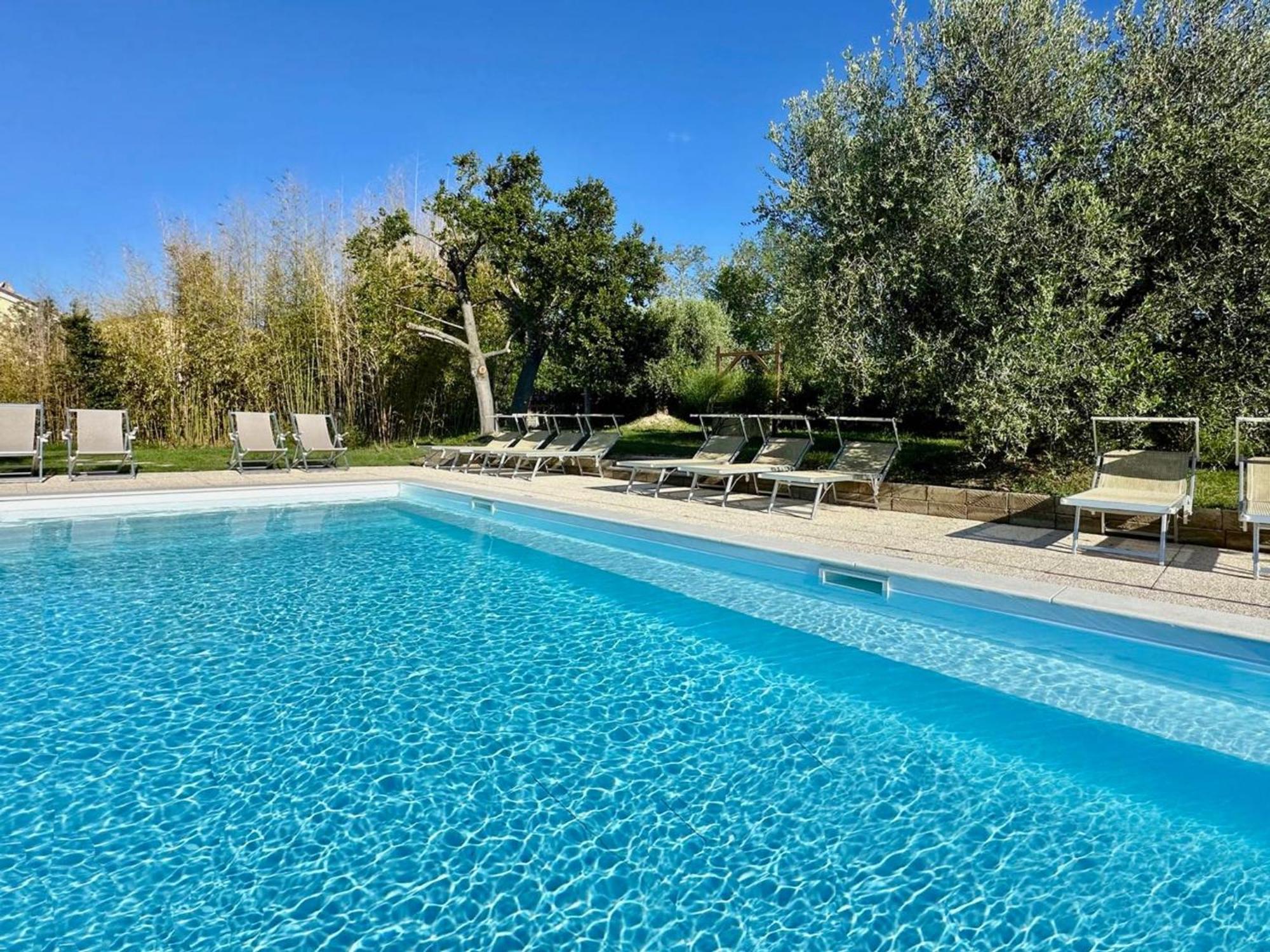 The Mimosa With Pool And Ac In * Senigallia